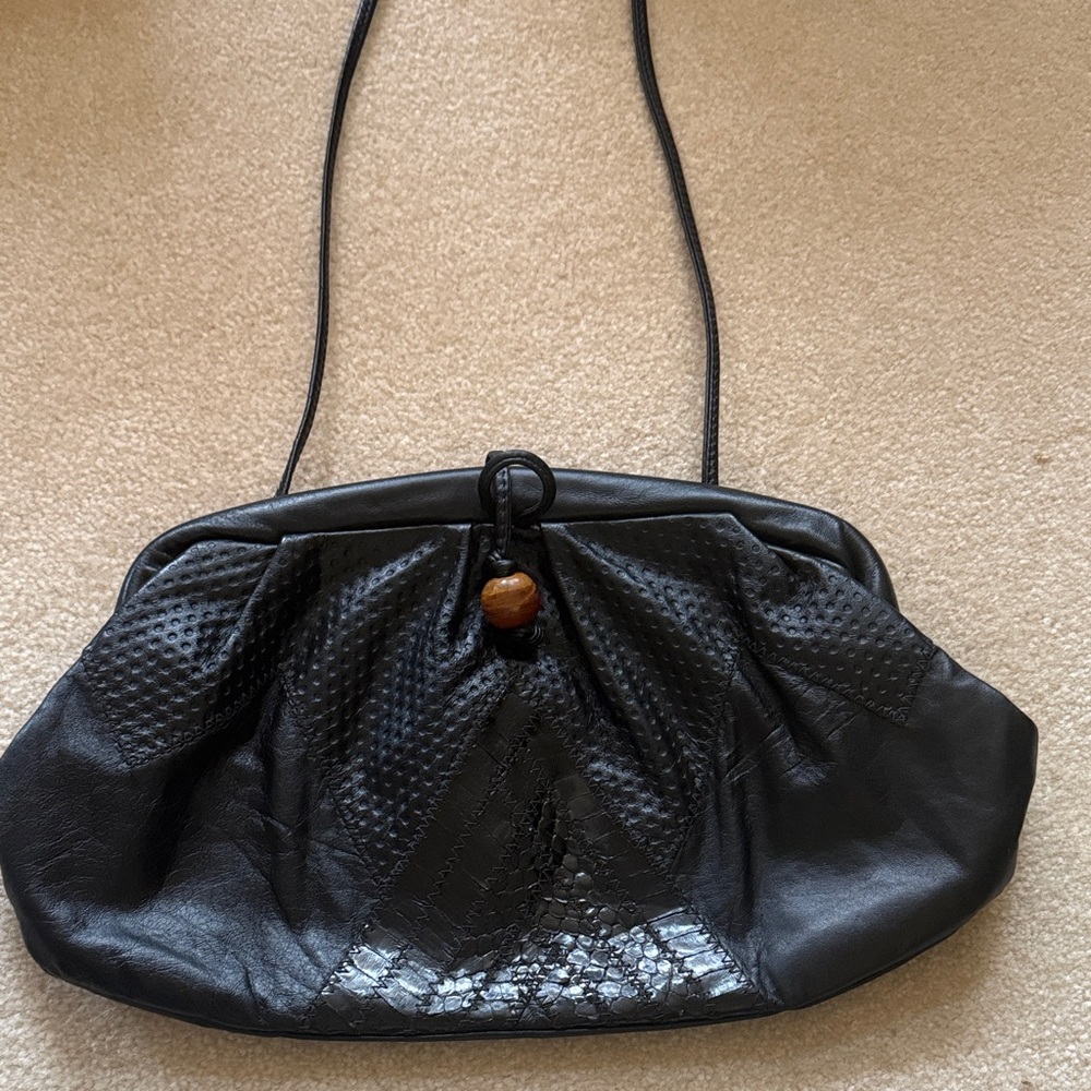 Vintage Black Textured Shoulder Bag